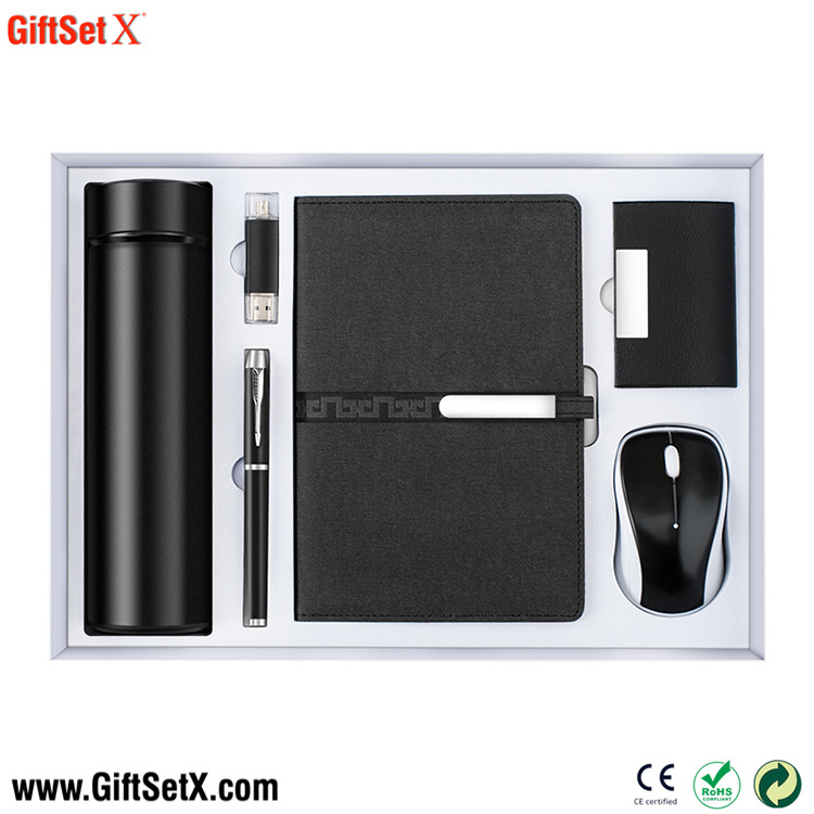 Nola bilakatzen dira Korporatiboen Koadernoen Opari sortak Opari Korporatiboen Merkatuan aukera nagusia?